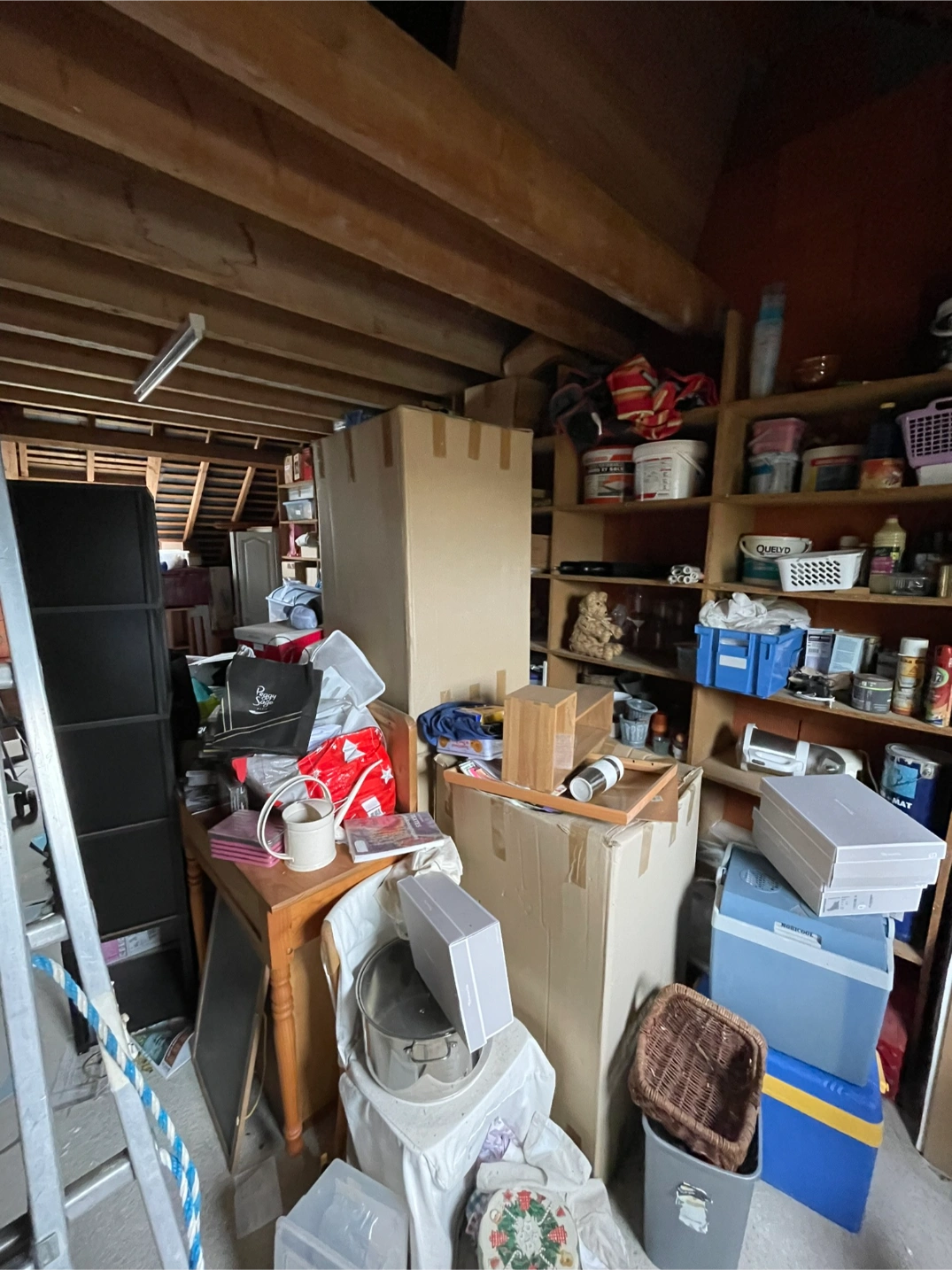 organisation-rangement-grenier-avant-home-organiser-pauline-laviolette organisation-rangement-grenier-avant-home-organiser-pauline-laviolette